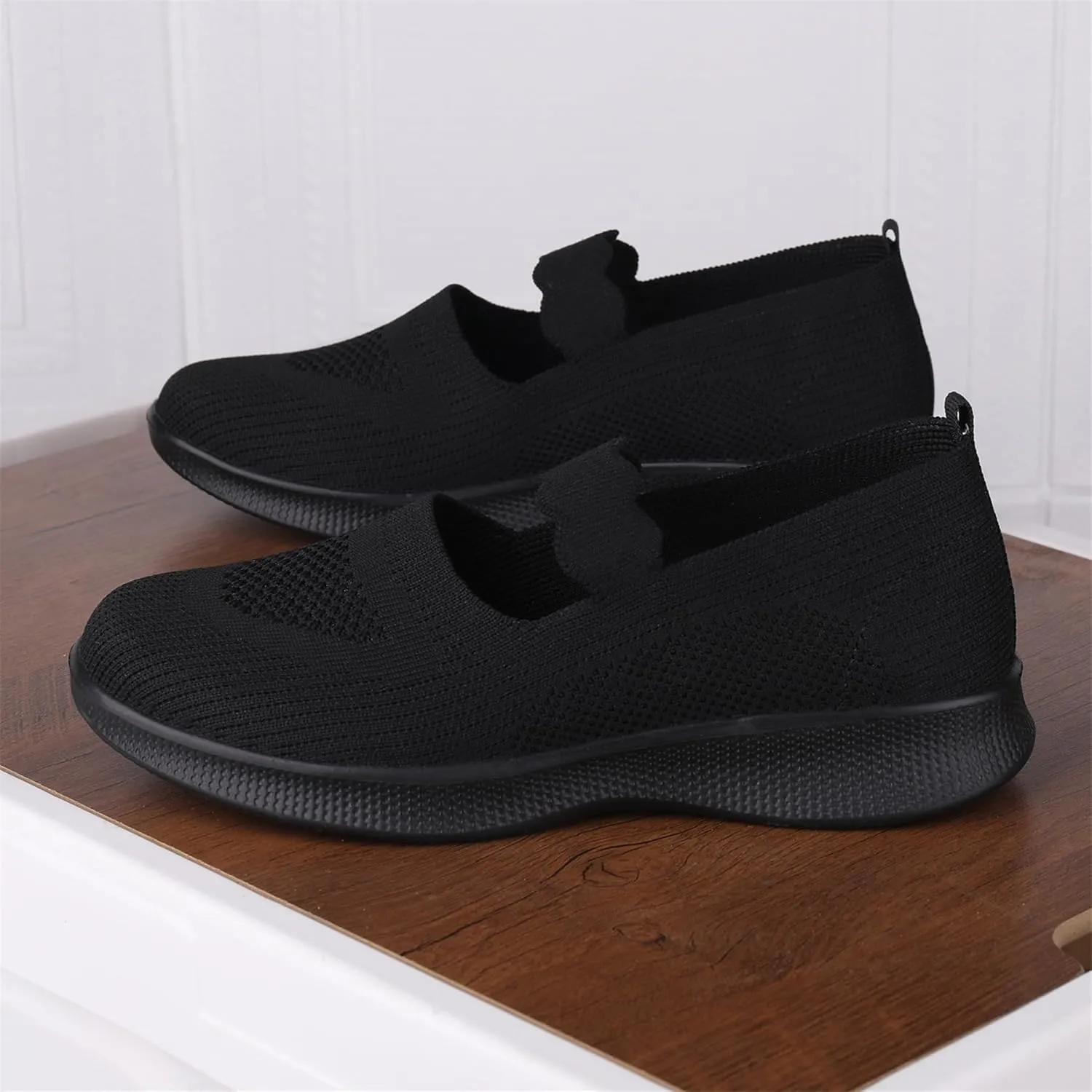 EnllerviiD Women Mary Jane Platform Sneakers Slip On Air Cushion Comfortable Wide Width Lightweight Nurse Shoes Loafers