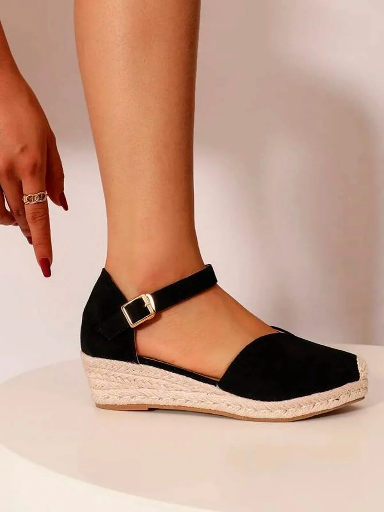 Lisa | Comfy Closed-Toe Wedge Orthopedic Sandals