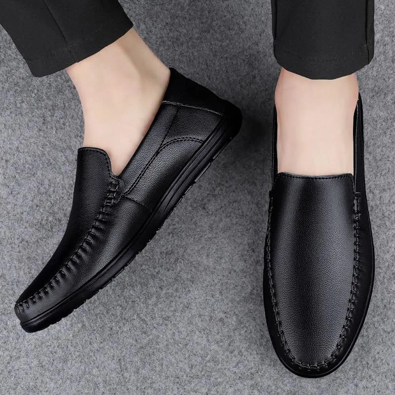 Mens Loafers Round Toe Solid Color Vegan Leather Loafer Shoes Flat Heel Lightweight Anti-Slip Fashion Slip On