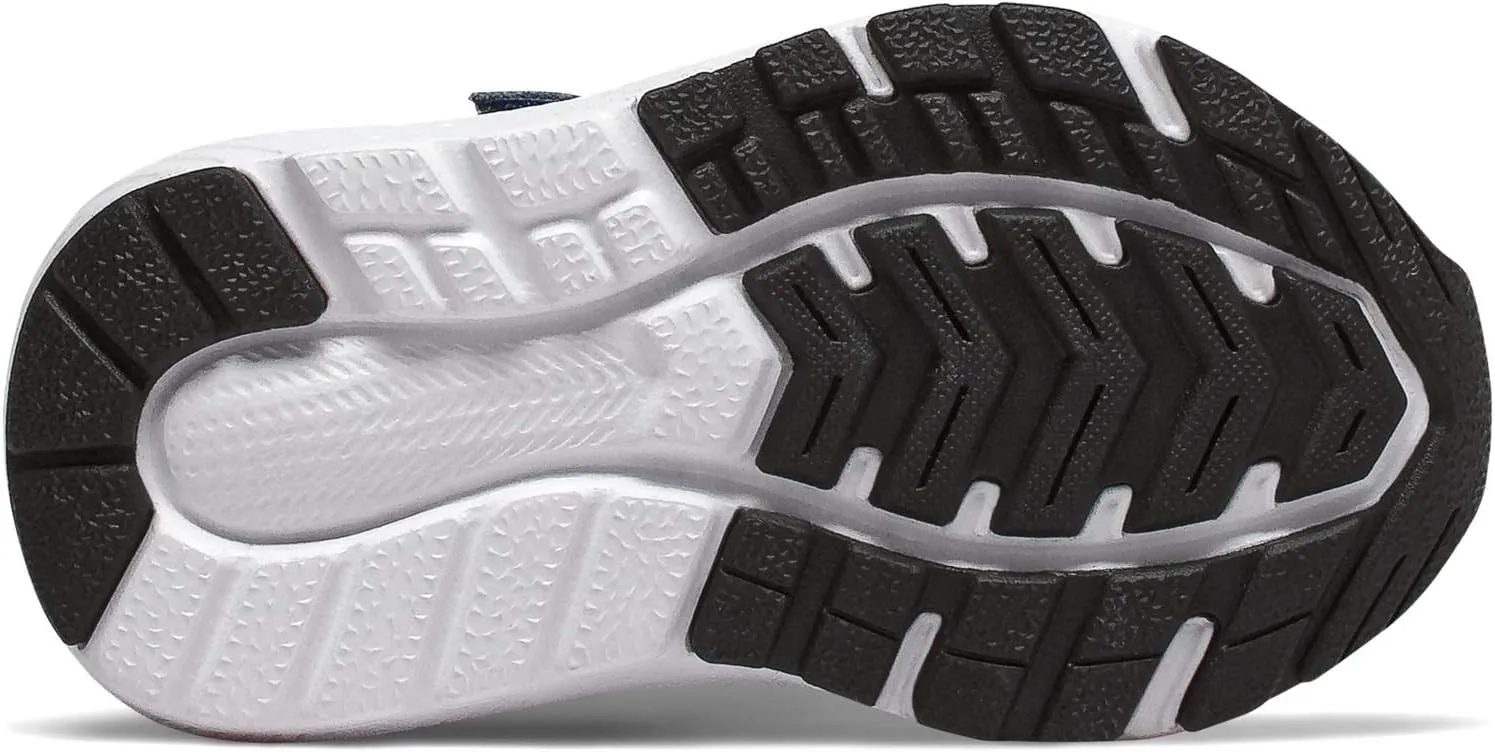 New Balance Unisex-Child 519 V1 Running Shoe