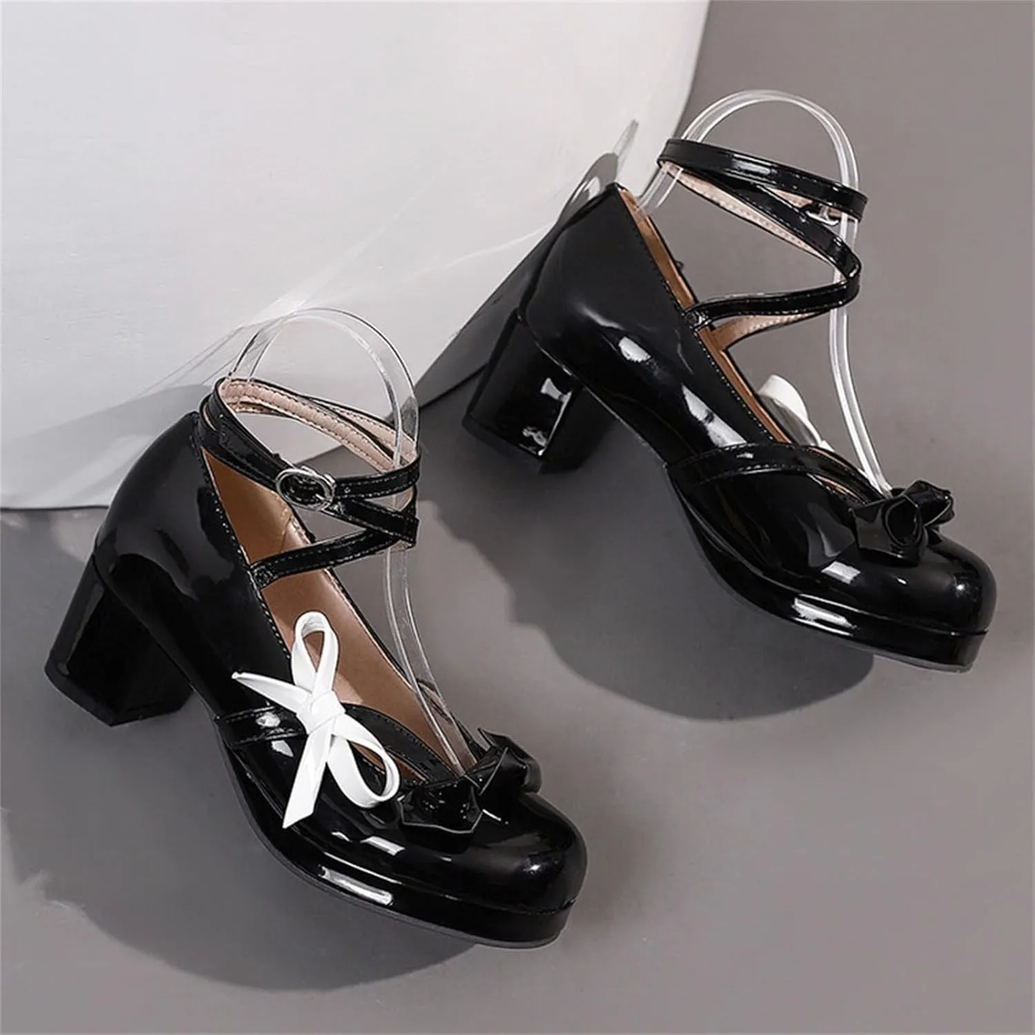 Women's Fashionable Bright Leather Lolita Bow Decorated Casual Thick Heel Sandals Women Party Sandals Flat Thong Sandals
